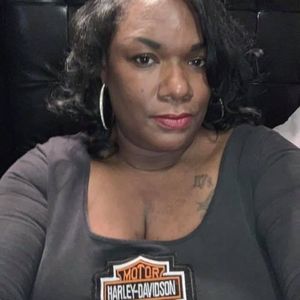 Meet your Posher, Tonya